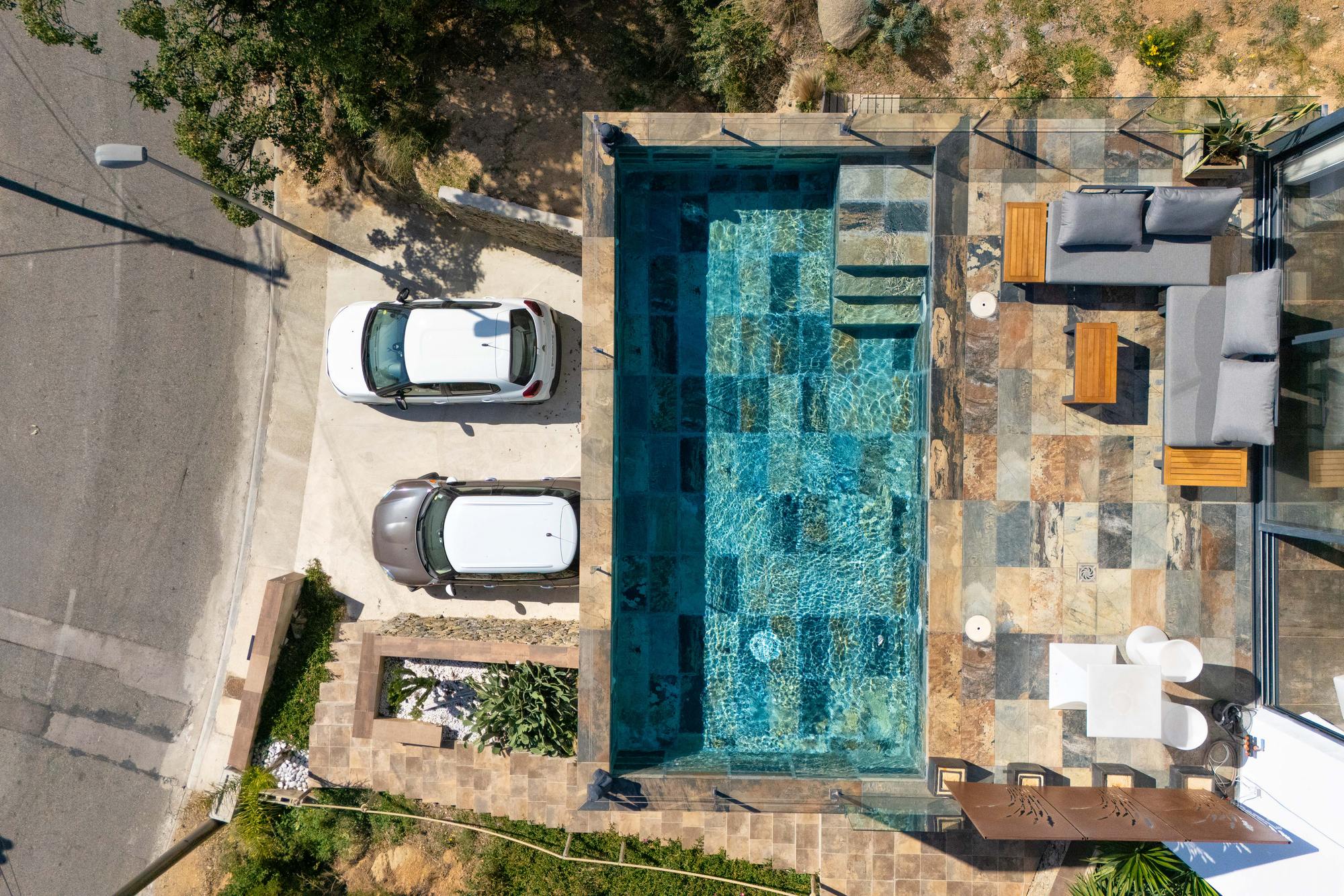 living - 219m² house / villa for sale in Bay of Roses, Costa Brava - gallery thumbnail - 4