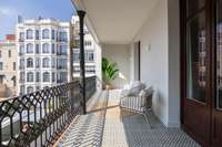 living - 200m² apartment with 15m² terrace for sale in Eixample Right - gallery thumbnail - 4