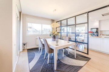 living - 266m² house / villa for sale in Els Cards, Barcelona - featured