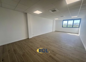 office - Bureaux À Louer - featured