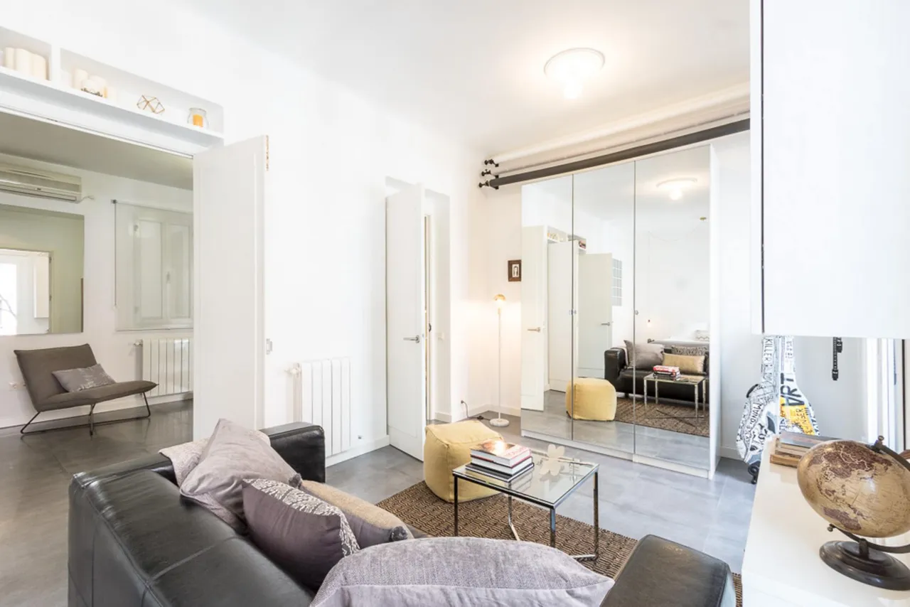 living - 55m² apartment for rent in Ibiza, Madrid - gallery - 4