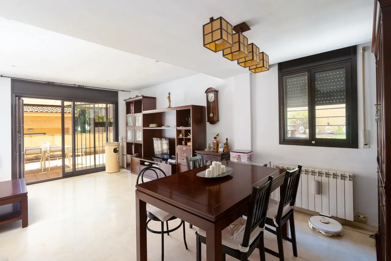 living - 271m² house / villa for sale in Cabrils, Barcelona - gallery - 4