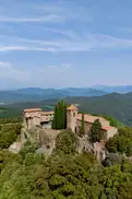 living - Castillo / palacio de 784m² en venta en La Garrotxa, Girona - gallery thumbnail - 7