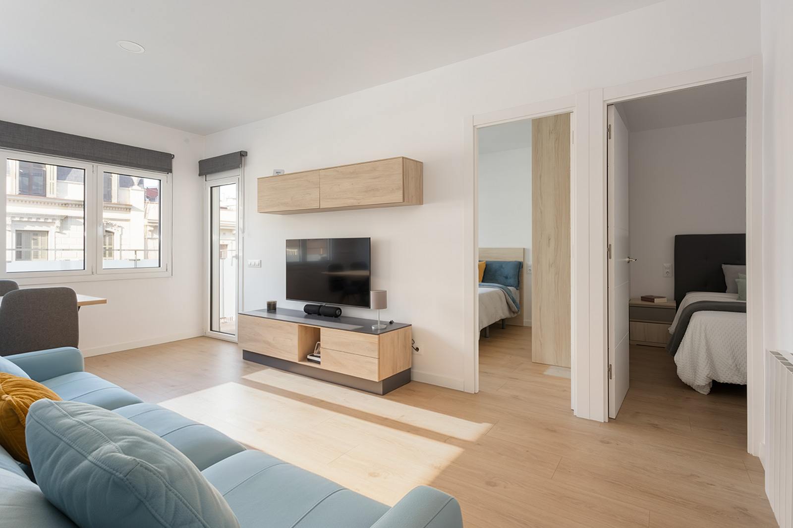 living - Piso de 83m² en venta en Sant Antoni, Barcelona - gallery thumbnail - 9