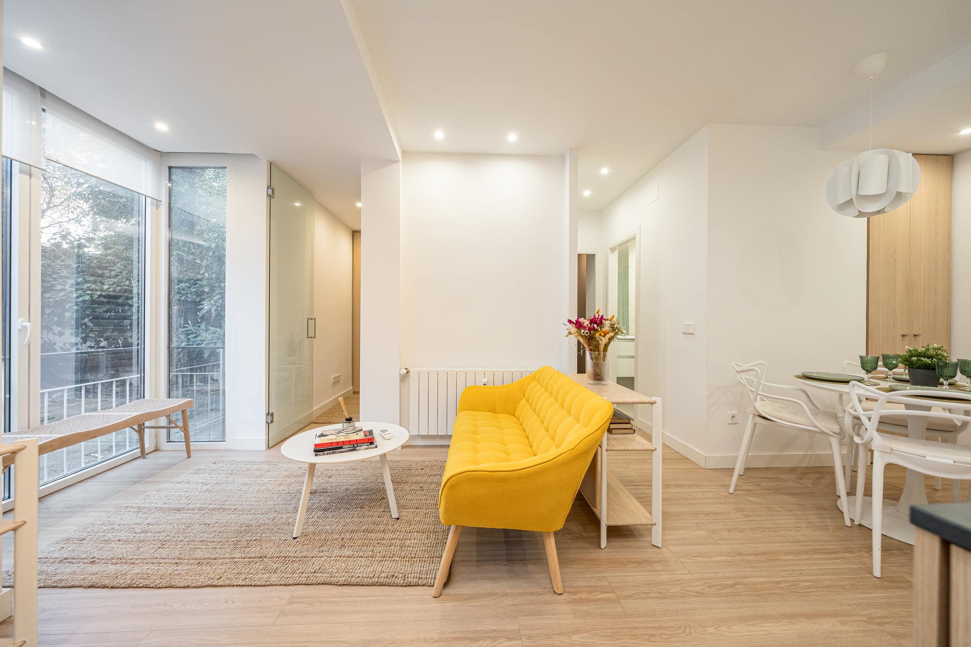 living - Piso de 47m² en venta en Hispanoamérica, Madrid - gallery thumbnail - 7
