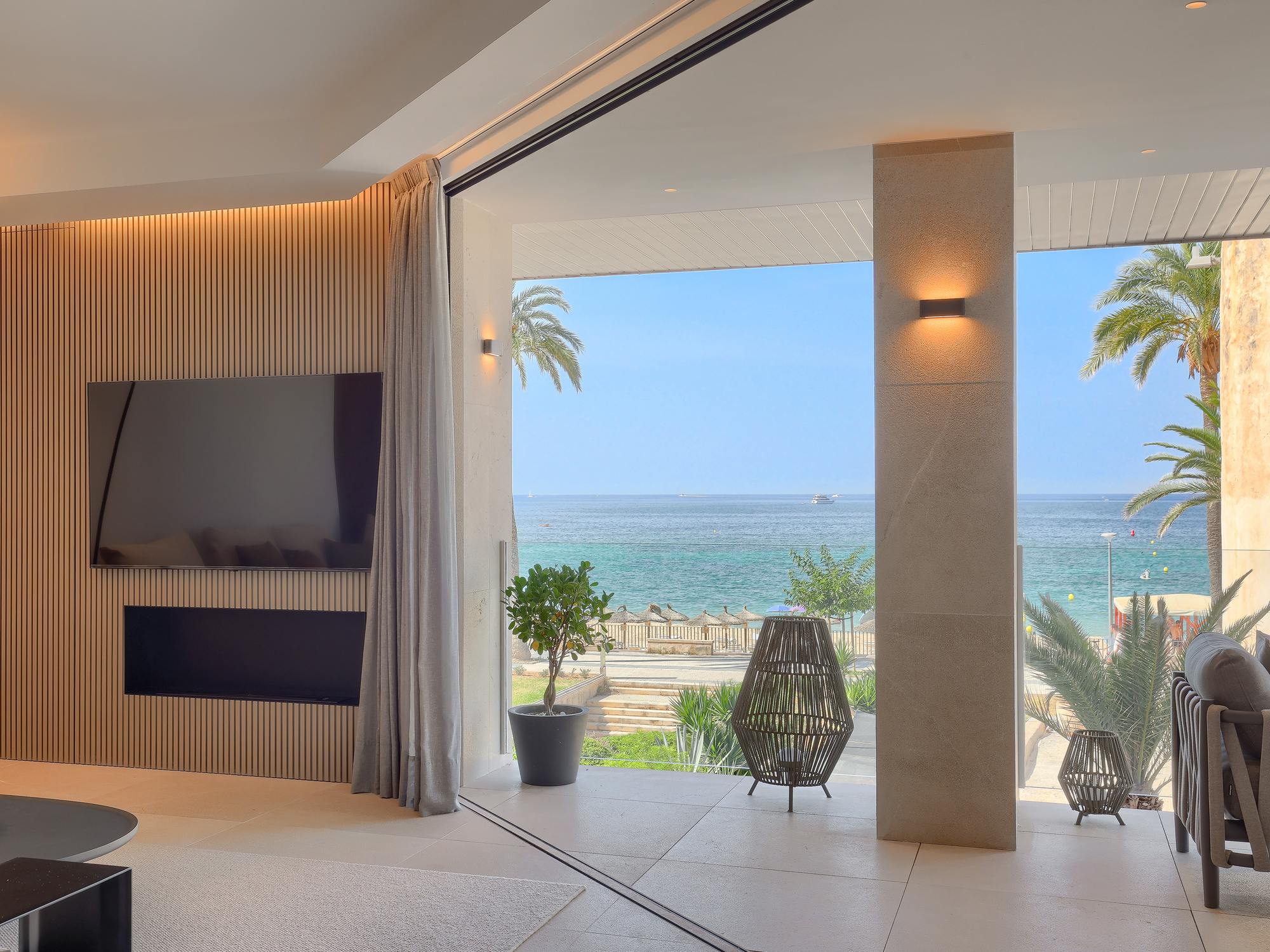 living - 212m² apartment with 10m² terrace for sale in Palma de Mallorca - gallery thumbnail - 7