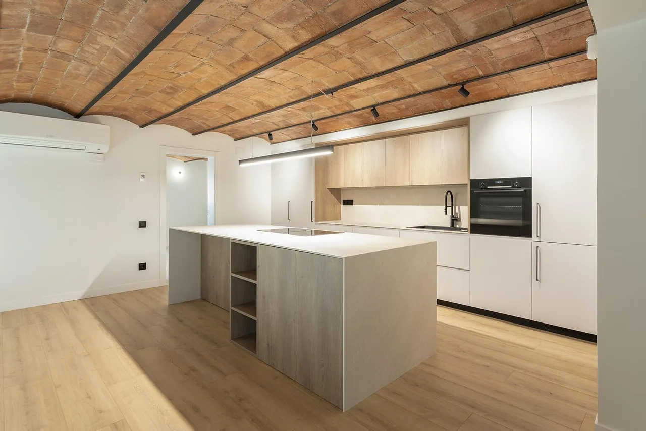 living - 143m² apartment for sale in Gótico, Barcelona - gallery - 7