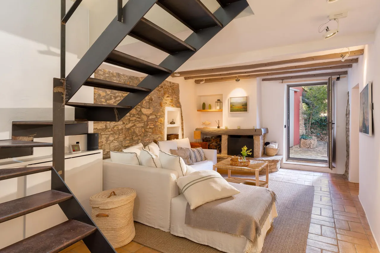living - 171m² house / villa for sale in Begur Town, Costa Brava - gallery - 8