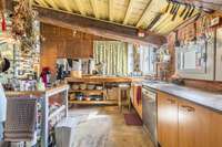 living - 368m² apartment with 21m² terrace for sale in El Raval - gallery thumbnail - 7