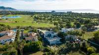 living - Casa / villa de 550m² en venta en Terramar, Barcelona - gallery thumbnail - 1