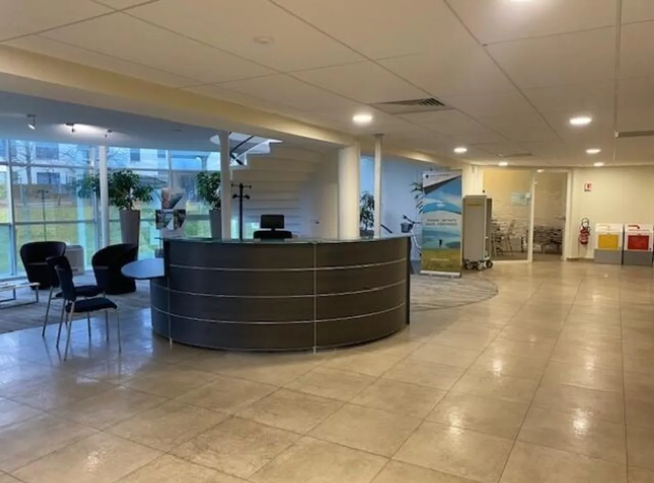 office - Bureaux À Louer - gallery - 10