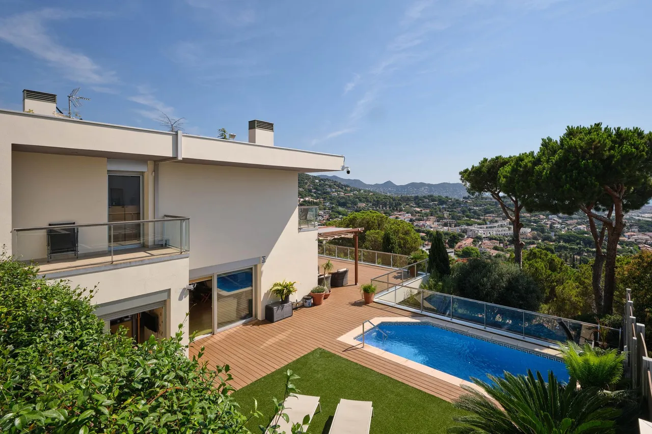 living - Casa / villa de 460m² en venta en Premià de Dalt, Barcelona - gallery - 4