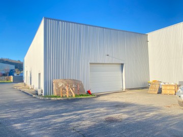 logistics - Activités / Bureaux À Louer - featured