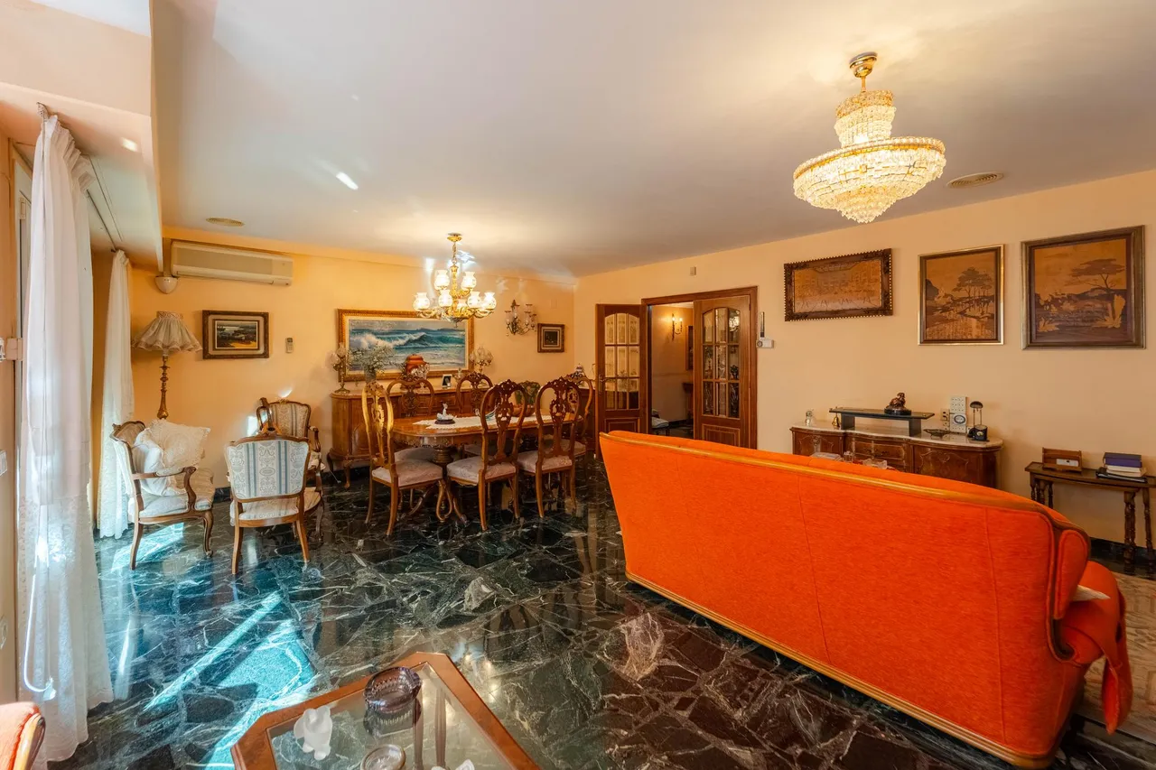 living - Piso de 200m² en venta en Extramurs, Valencia - gallery - 9