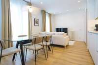living - Piso de 100m² en alquiler en Gaztambide, Madrid - gallery thumbnail - 2