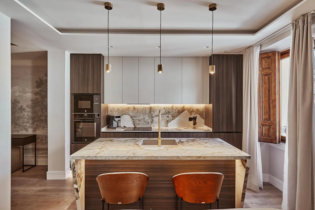 living - Piso de 133m² en venta en Universidad, Madrid - gallery - 7