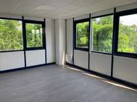 logistics - Warehouse For Rent - gallery thumbnail - 5