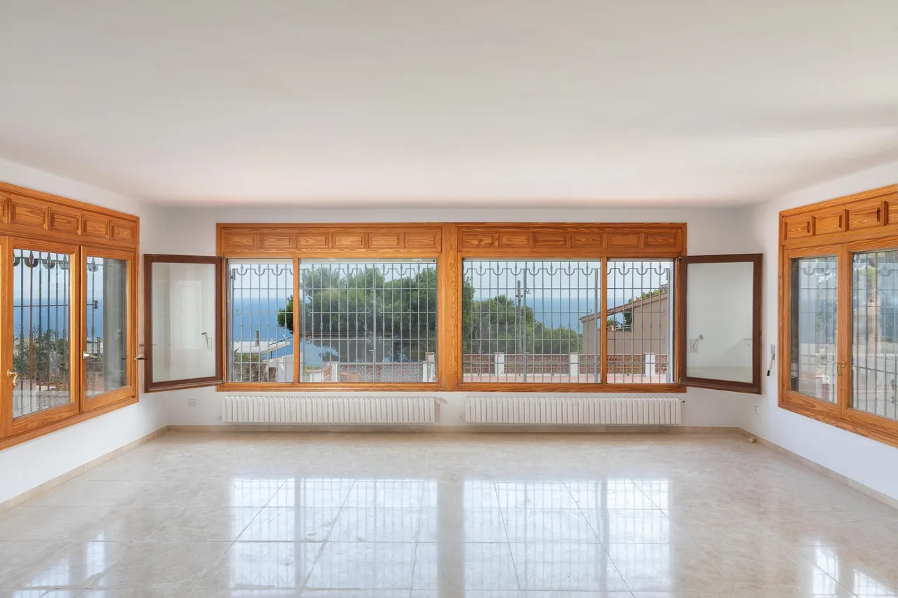 living - Casa / villa de 466m² en venta en Tamariu, Costa Brava - gallery - 6