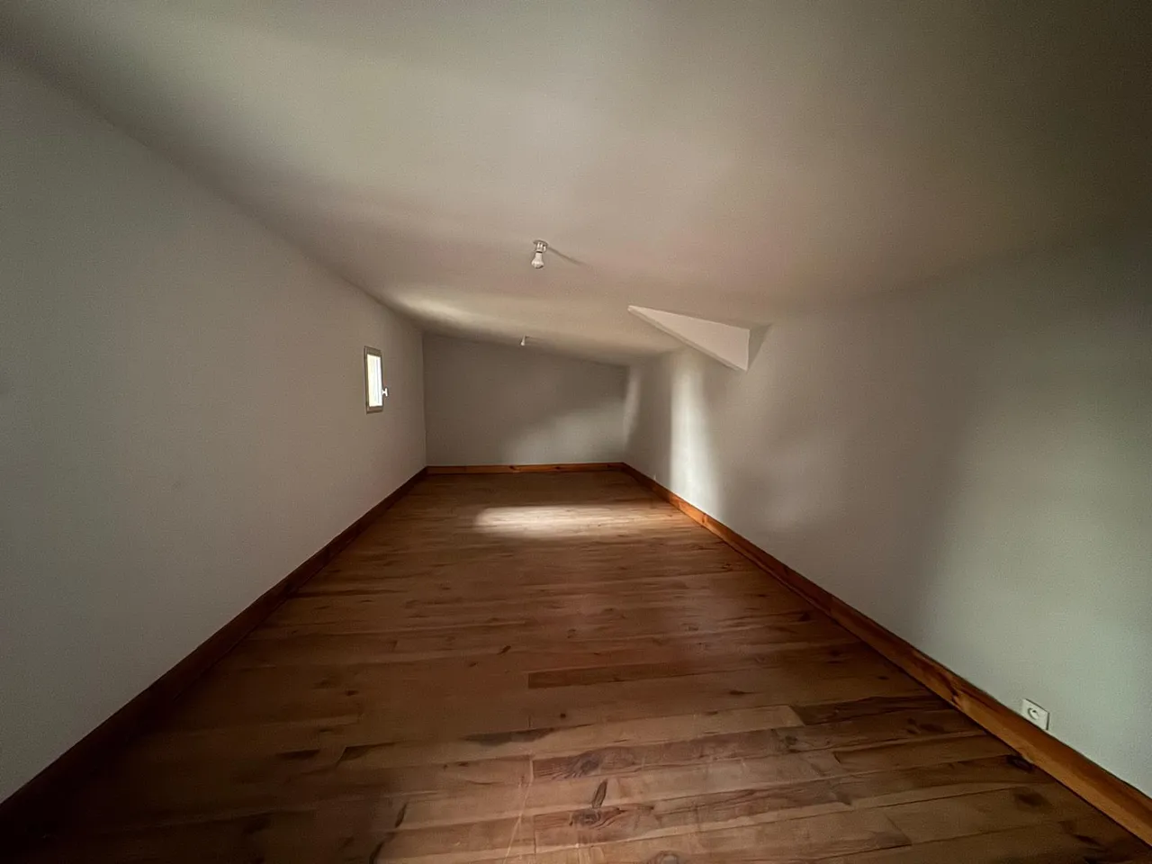 logistics - Activités / Bureaux À Louer - gallery - 3