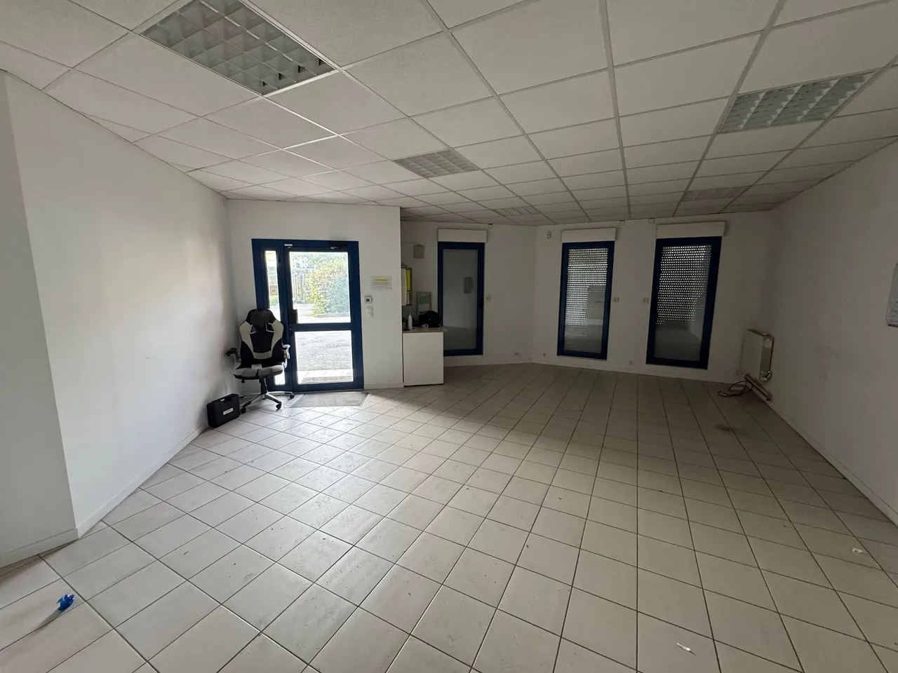 logistics - Light Industrial Premises / Offices For Sale - gallery - 6