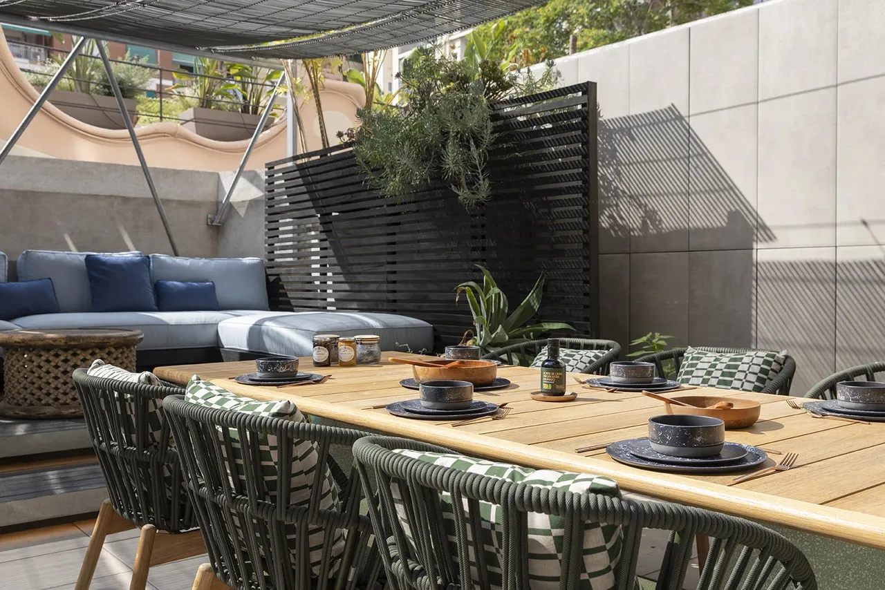 living - Piso de 116m² con 60m² terraza en venta en Eixample Izquierdo - gallery - 6