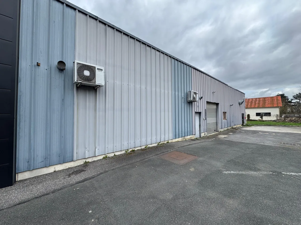logistics - Activités / Bureaux À Vendre - gallery - 2