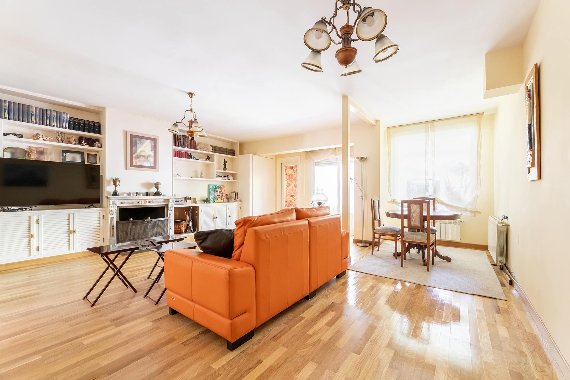 living - Casa / villa de 169m² en venta en Majadahonda, Madrid - gallery thumbnail - 7