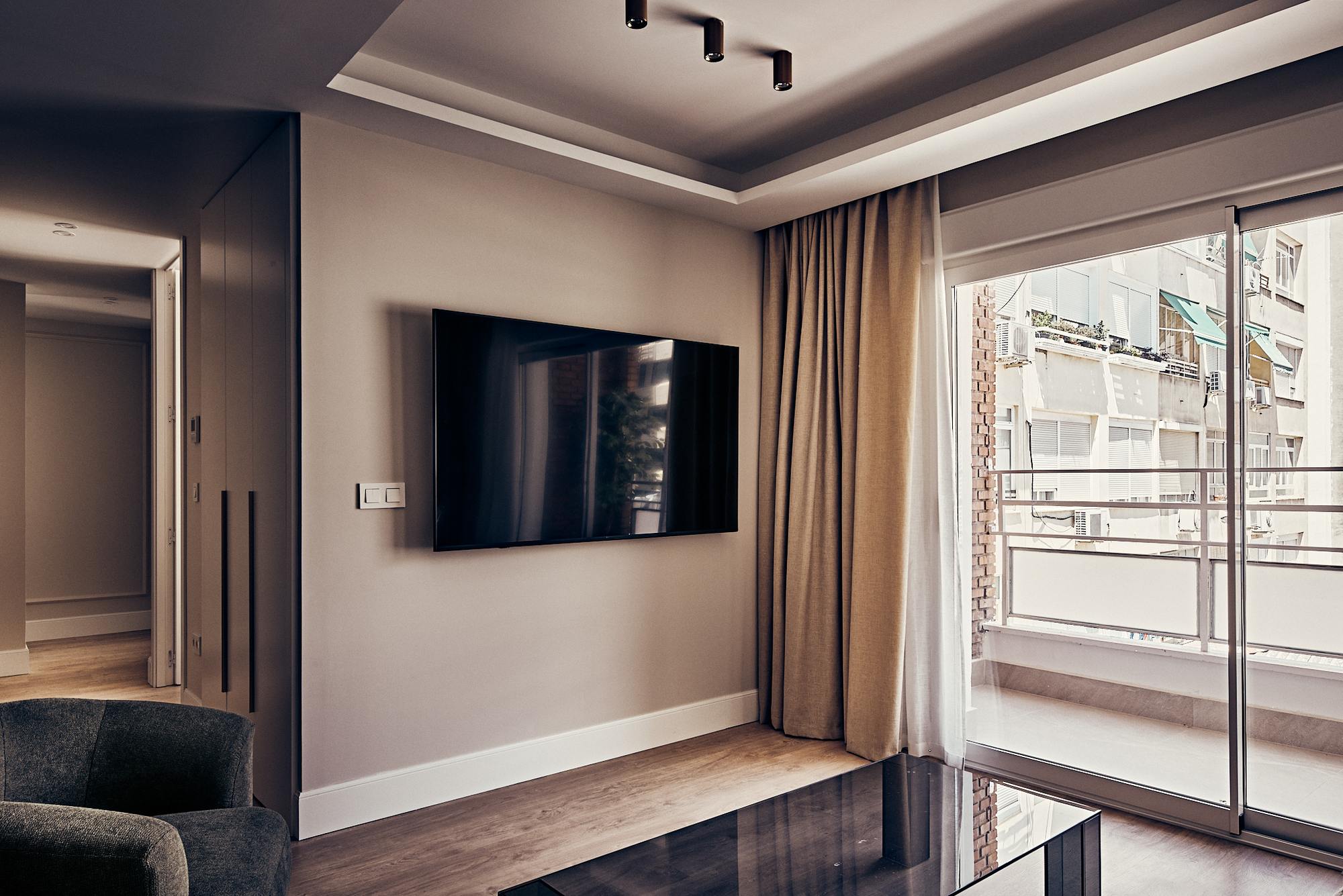 living - 184m² apartment for sale in Trafalgar, Madrid - gallery thumbnail - 5