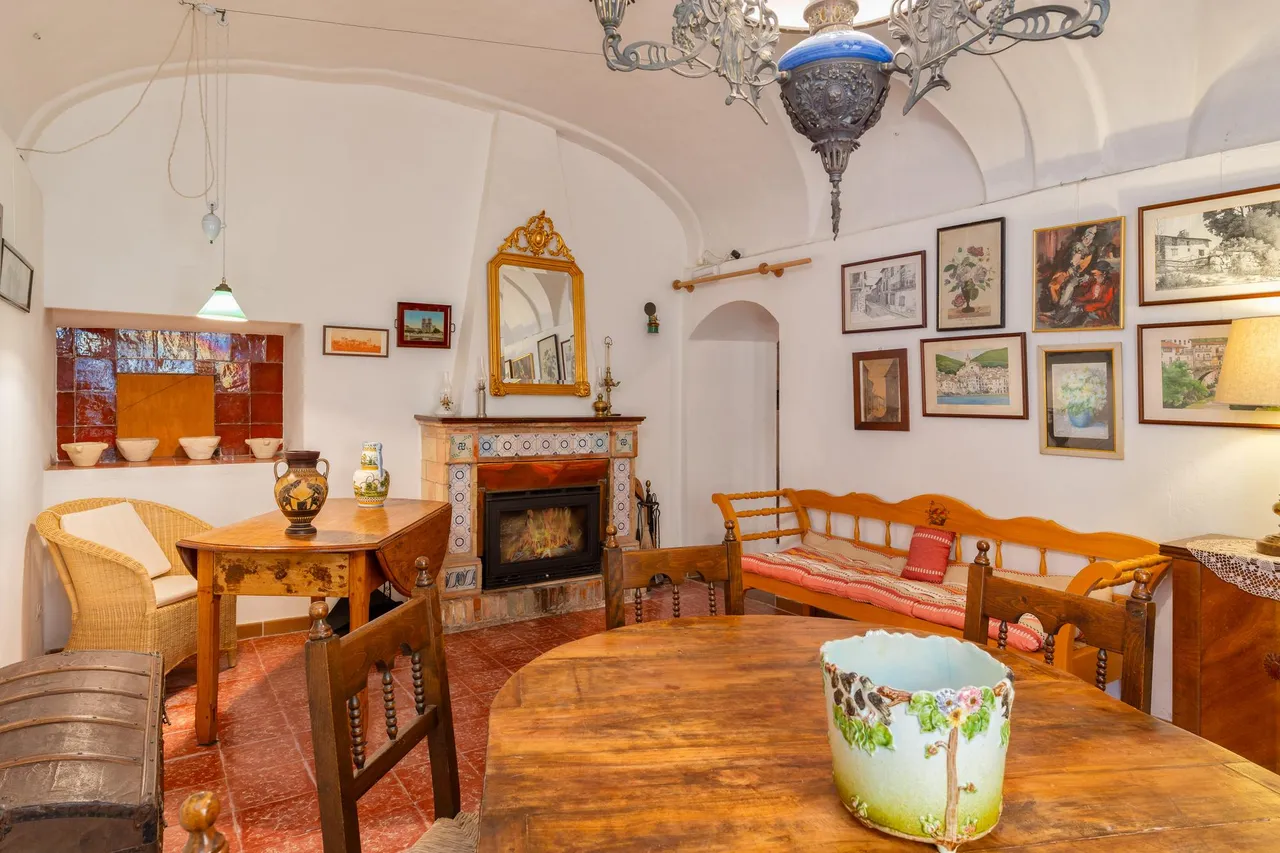 living - 315m² house / villa for sale in Begur Town, Costa Brava - gallery - 10
