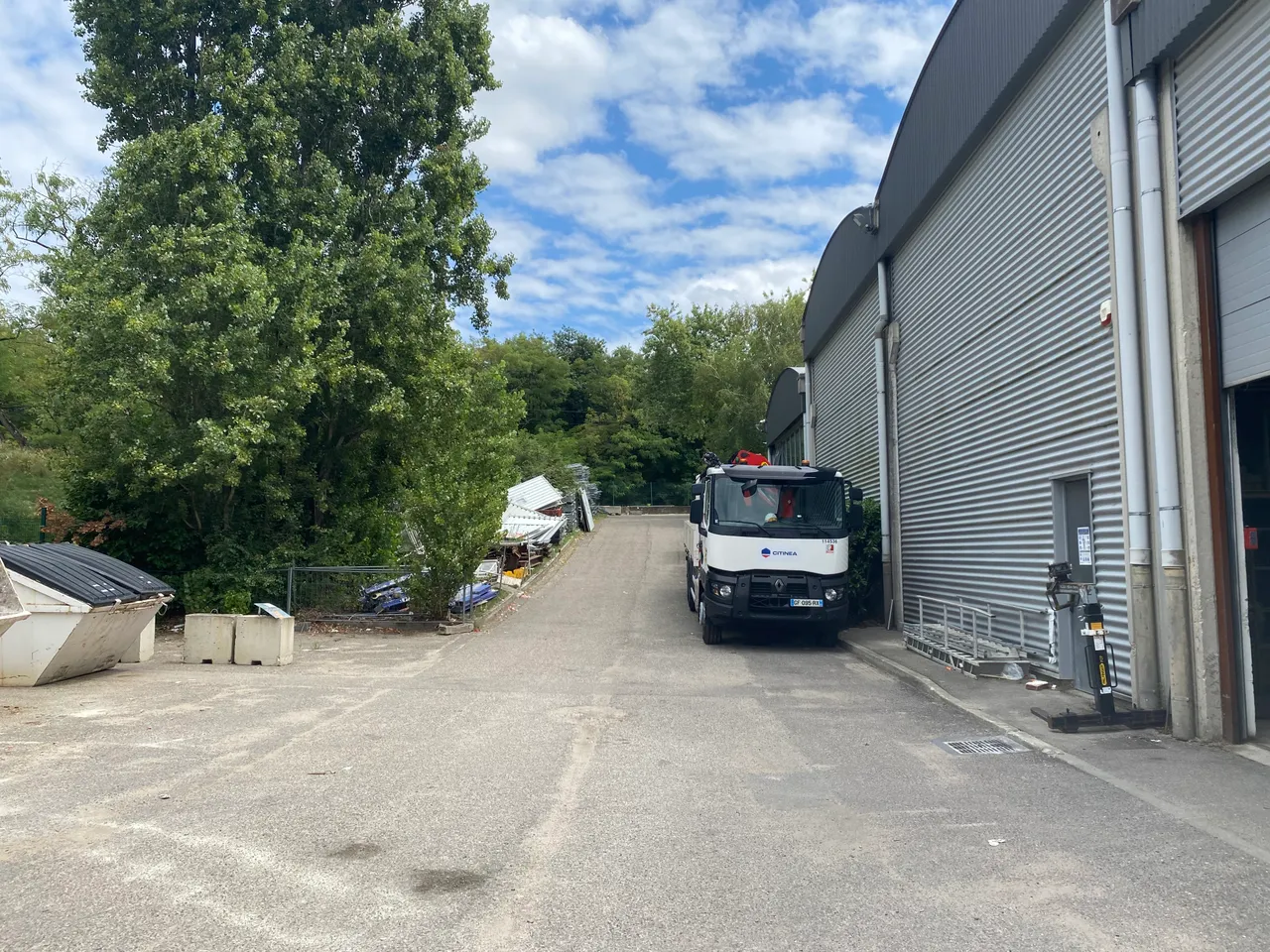 logistics - Warehouse / Offices For Rent - gallery - 7
