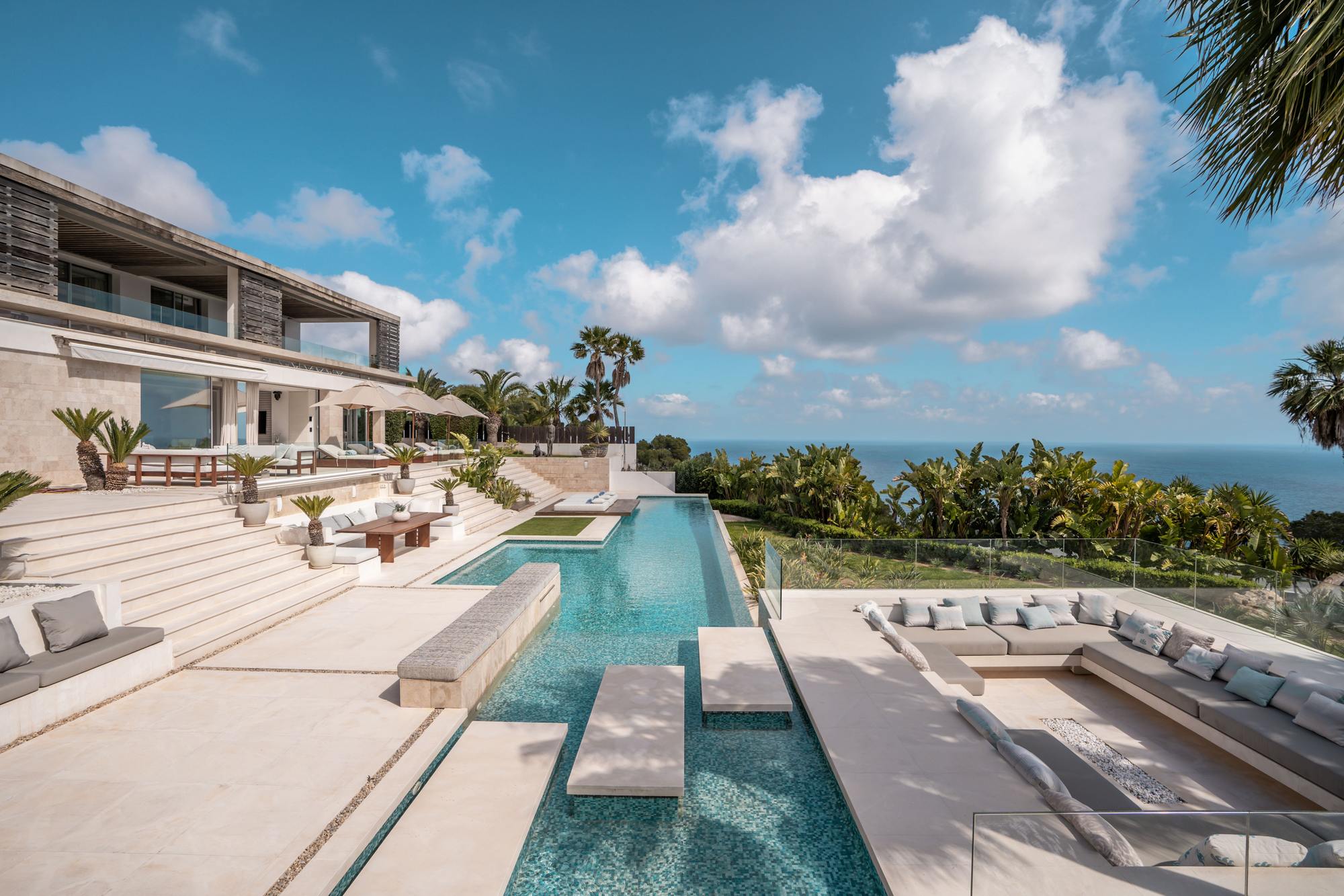 living - Casa / villa de 700m² en venta en Ibiza ciudad - featured