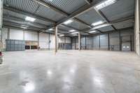 logistics - Warehouse / Offices For Rent - gallery thumbnail - 7