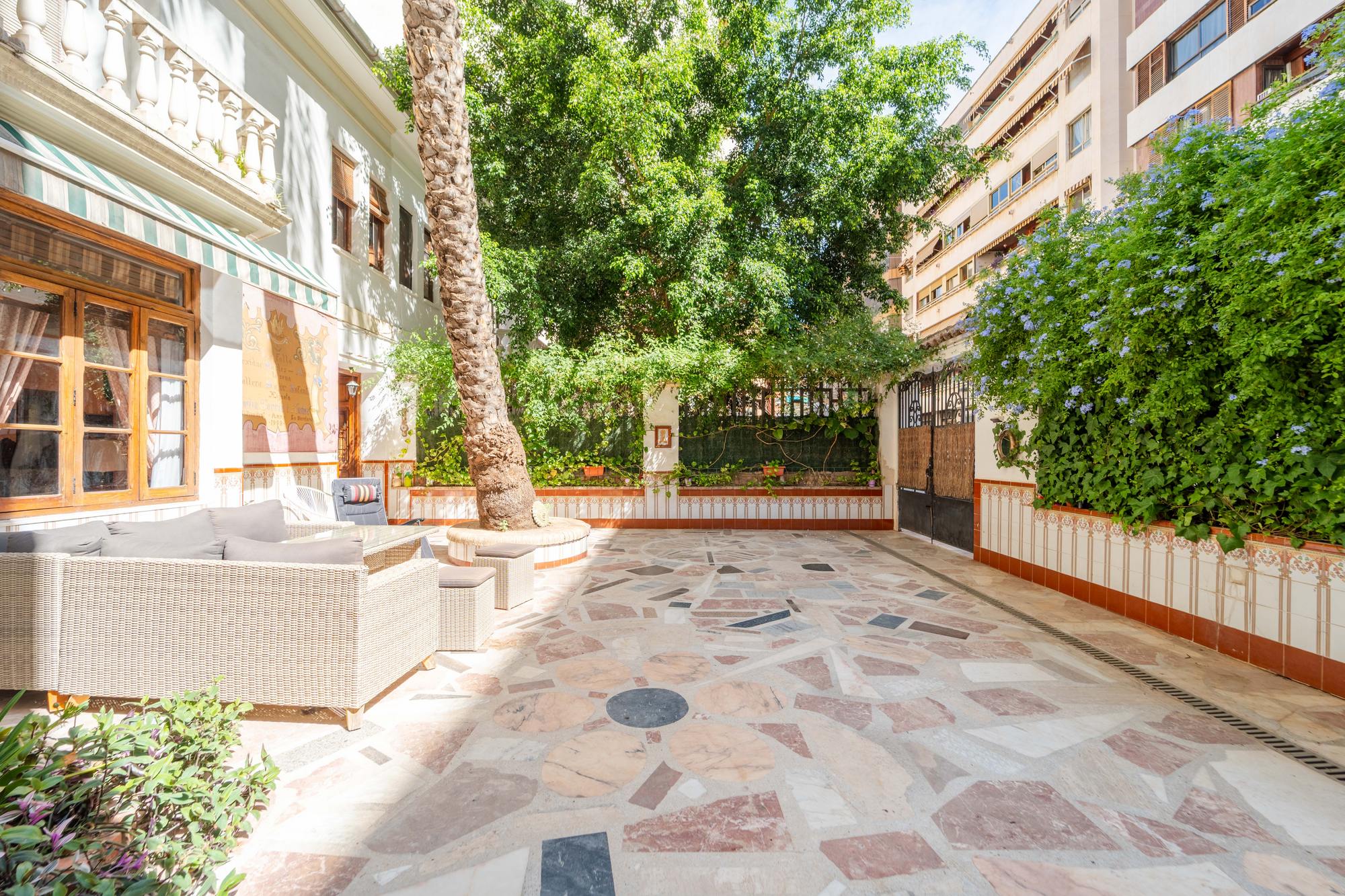 living - Casa / villa de 221m² con 15m² terraza en venta en Extramurs - gallery - 9