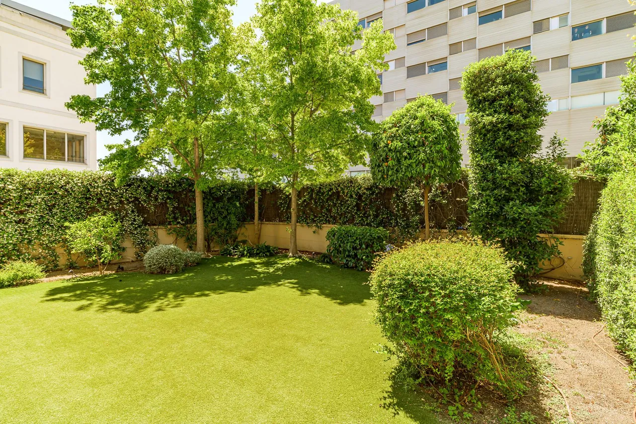 living - 198m² apartment with 222m² terrace for sale in Sant Gervasi - La Bonanova - gallery - 7