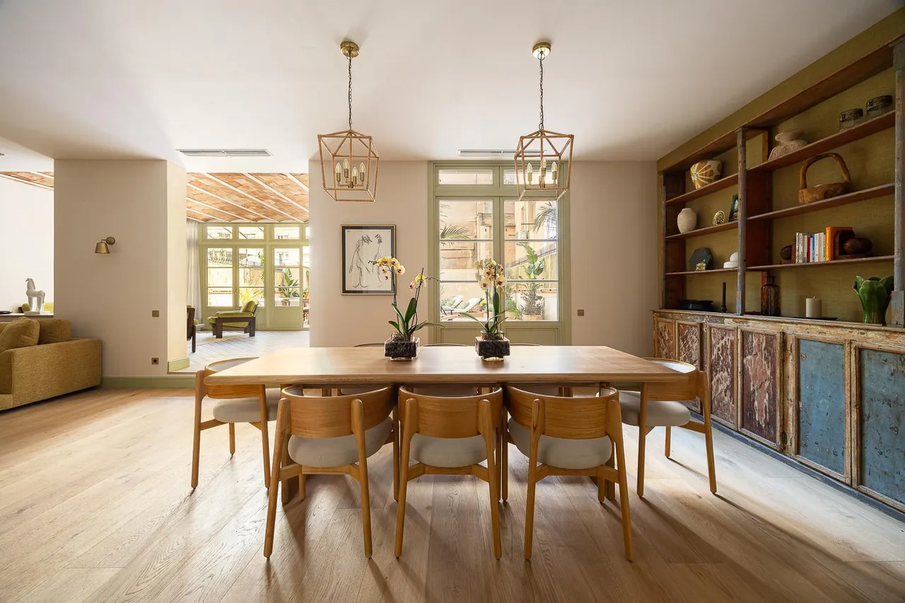 living - Piso de 200m² con 100m² terraza en venta en Eixample Derecho - gallery - 10