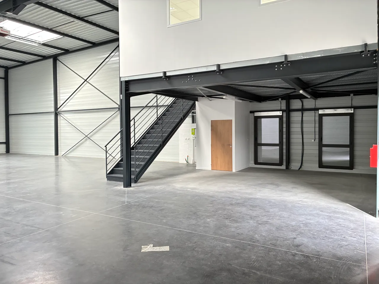 logistics - Activités / Bureaux À Louer - gallery - 6