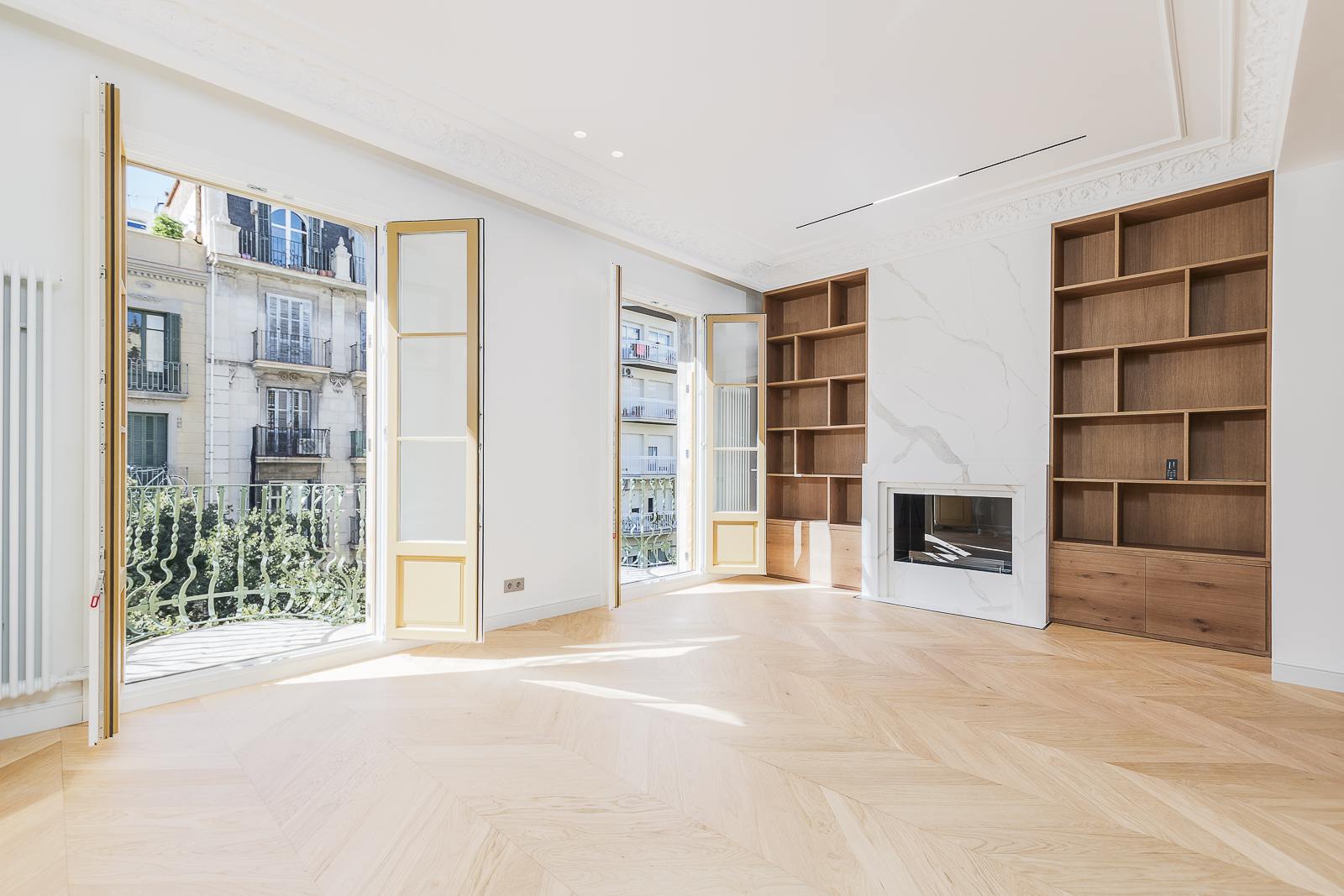living - Piso de 127m² en venta en Eixample Izquierdo, Barcelona - gallery thumbnail - 2