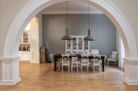 living - Piso de 336m² con 107m² de jardín en venta en Barri Vell - gallery thumbnail - 8