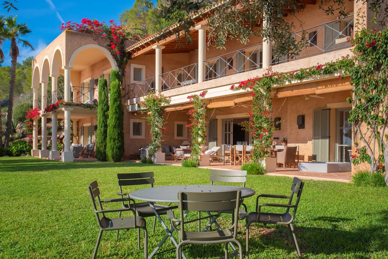 living - Casa / villa de 520m² en venta en San José, Islas Baleares - gallery - 7