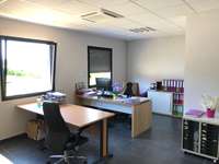 logistics - Light Industrial Premises / Offices For Rent - gallery thumbnail - 7