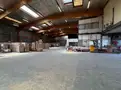 logistics - Activités / Bureaux À Louer - gallery thumbnail - 2