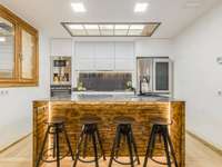living - Piso de 123m² en venta en El Raval, Barcelona - gallery thumbnail - 3