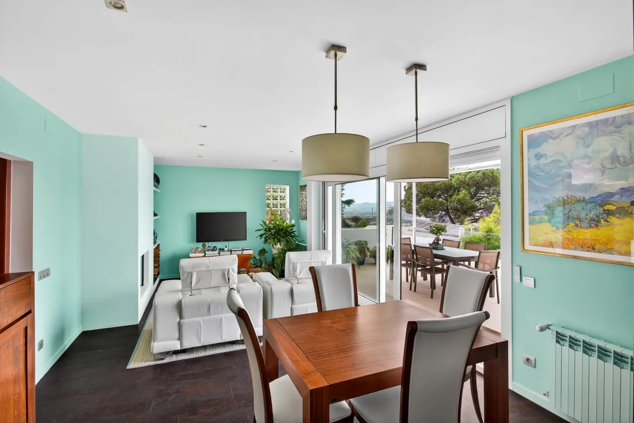 living - 224m² house / villa for sale in Vallromanes, Barcelona - gallery - 4