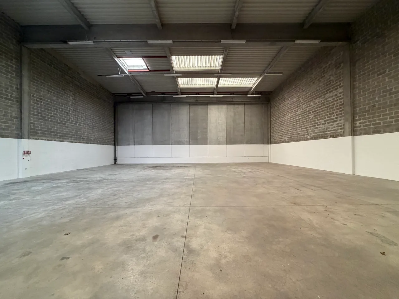 logistics - Activités / Bureaux À Louer - gallery - 2