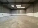 logistics - Activités / Bureaux À Louer - gallery thumbnail - 2