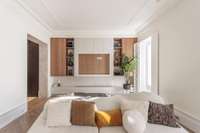 living - Piso de 227m² en venta en Chueca - Justicia, Madrid - gallery thumbnail - 6