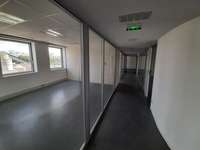 office - Bureaux À Louer - gallery thumbnail - 6
