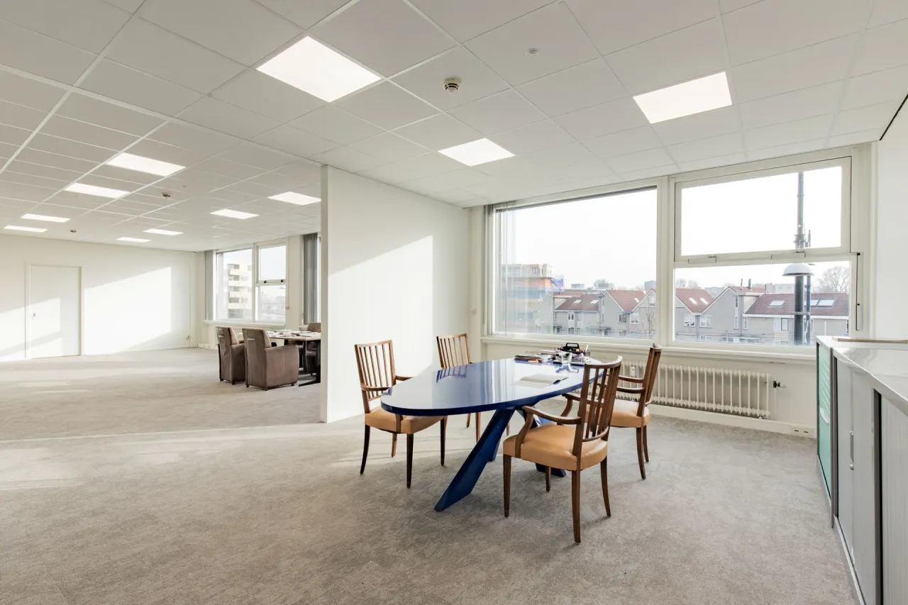 office - M15 - Office - Dils - gallery - 18