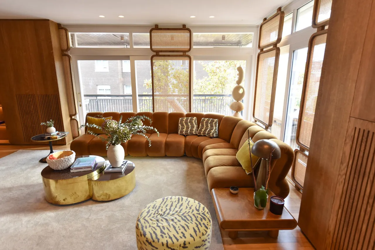 living - Piso de 174m² con 15m² terraza en venta en Tres Torres - gallery - 10