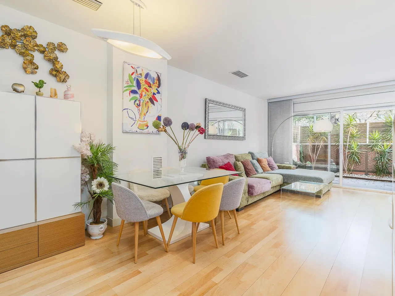 living - 90m² apartment with 46m² terrace for sale in Sants-Badal - gallery - 4